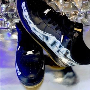 COPY - Nike Air Force 1 Low
Black Skeleton Halloween (2019)